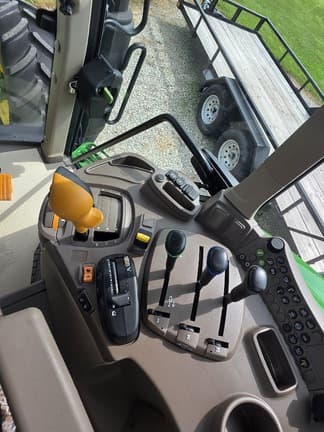 Image of John Deere 6M 130 equipment image 4