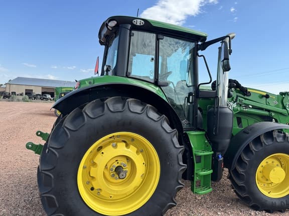 Image of John Deere 6M 145 equipment image 3