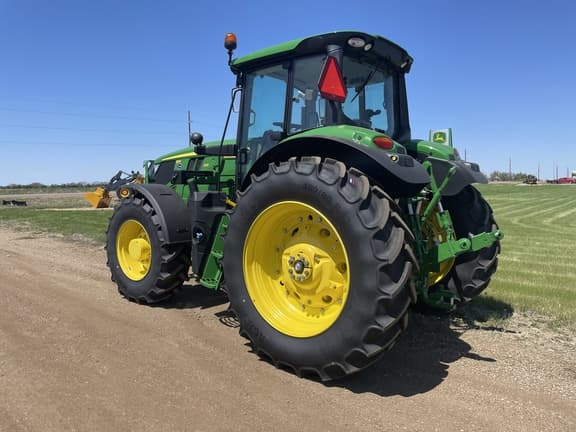 Image of John Deere 6M 145 equipment image 3