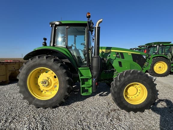 Image of John Deere 6M 145 equipment image 3