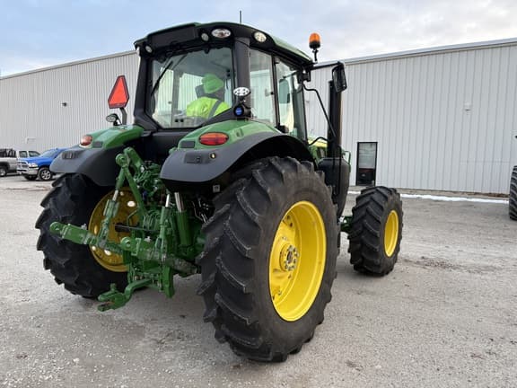 Image of John Deere 6M 145 equipment image 4