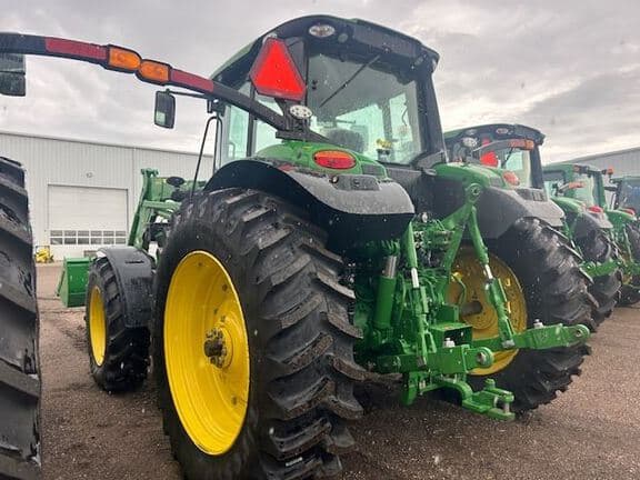 Image of John Deere 6M 155 equipment image 3