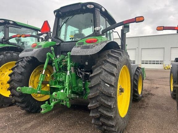 Image of John Deere 6M 155 equipment image 1