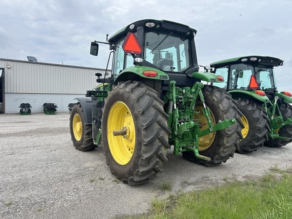 Image of John Deere 6M 155 equipment image 3