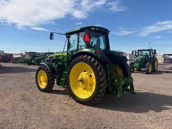 Image of John Deere 6M 155 equipment image 2