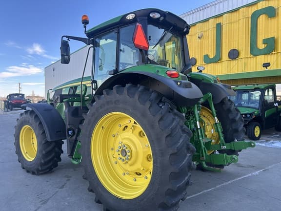 Image of John Deere 6M 155 equipment image 4