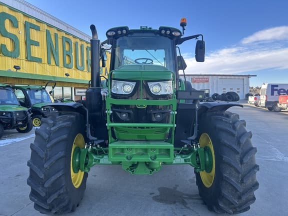 Image of John Deere 6M 155 equipment image 2