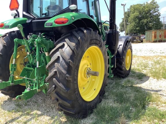 Image of John Deere 6M 155 equipment image 1