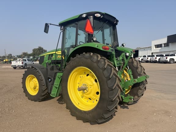 Image of John Deere 6M 155 equipment image 2