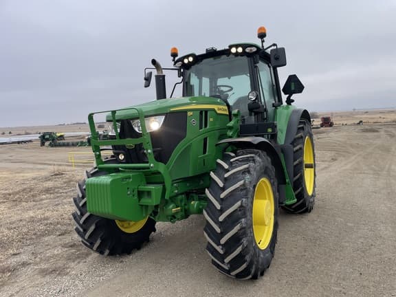 Image of John Deere 6M 155 equipment image 1
