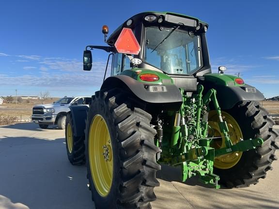 Image of John Deere 6M 155 equipment image 2