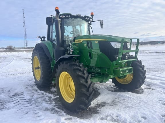 Image of John Deere 6M 155 equipment image 2
