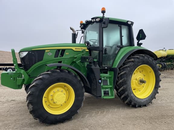 Image of John Deere 6M 155 equipment image 4