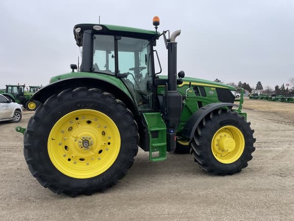 Image of John Deere 6M 155 equipment image 2