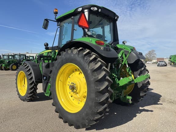 Image of John Deere 6M 155 equipment image 2