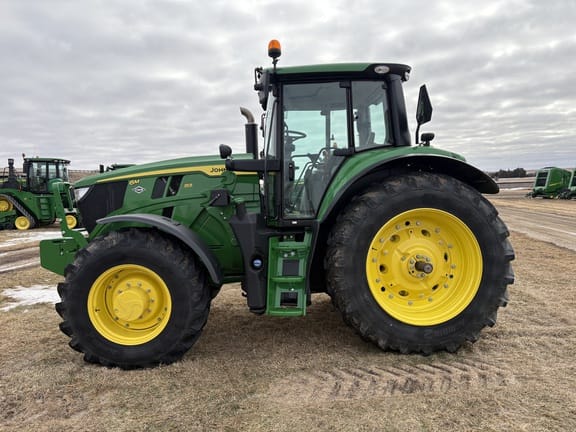 2025 John Deere 6M 155 Image