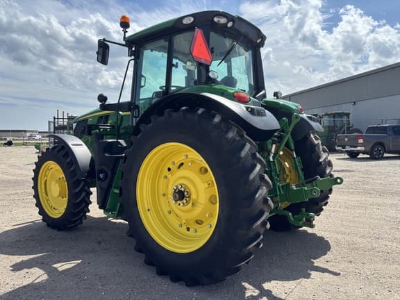 Image of John Deere 6M 155 equipment image 2