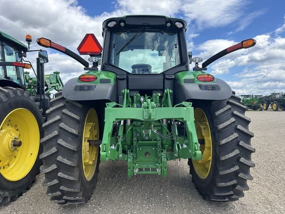 Image of John Deere 6M 165 Image 1