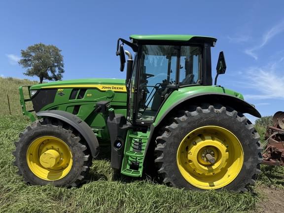 Image of John Deere 6M 165 equipment image 1