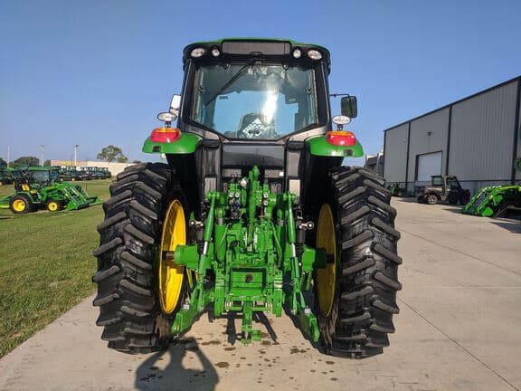 Image of John Deere 6M 165 equipment image 3