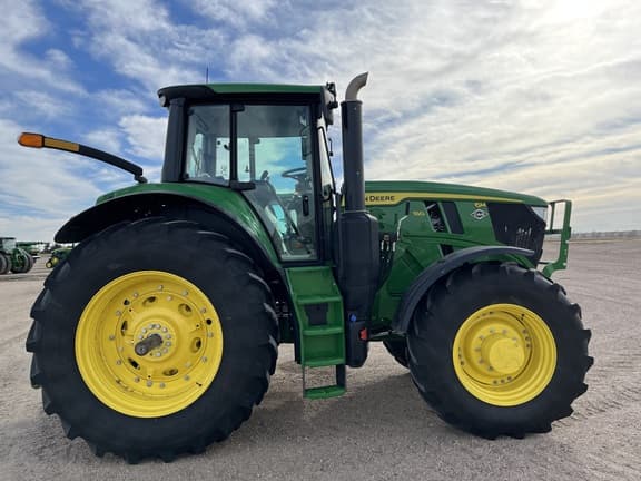 Image of John Deere 6M 180 equipment image 2