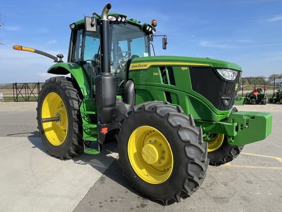 Image of John Deere 6M 220 equipment image 1