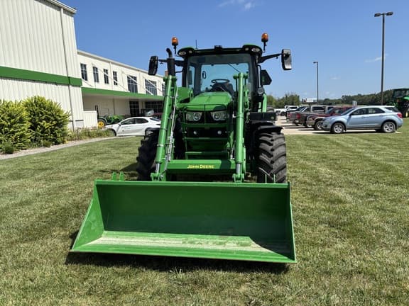 Image of John Deere 6R 110 equipment image 2