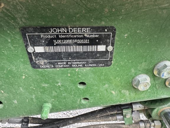 Image of John Deere 6R 120 equipment image 3