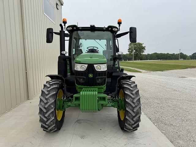 Image of John Deere 6R 120 equipment image 2