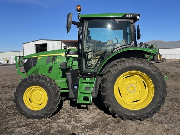Image of John Deere 6R 120 equipment image 2