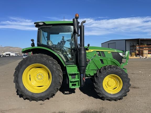 Image of John Deere 6R 120 equipment image 3