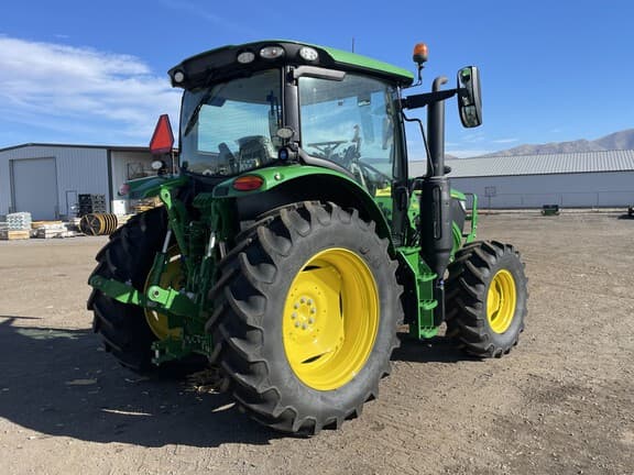 Image of John Deere 6R 120 equipment image 4