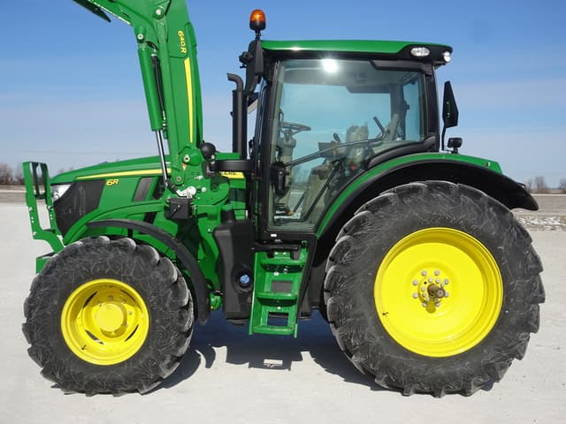 Image of John Deere 6R 130 equipment image 2