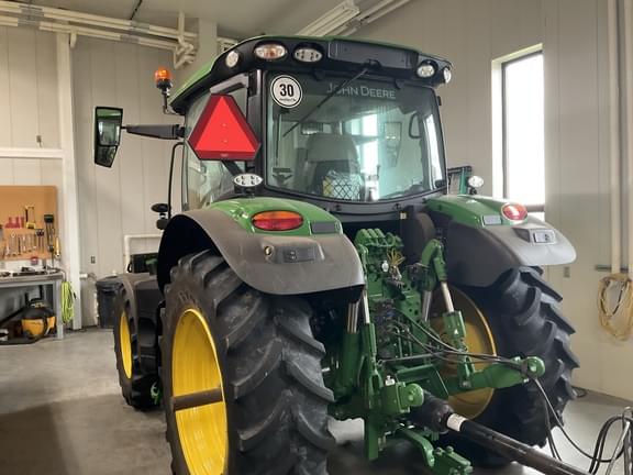 Image of John Deere 6R 130 equipment image 2