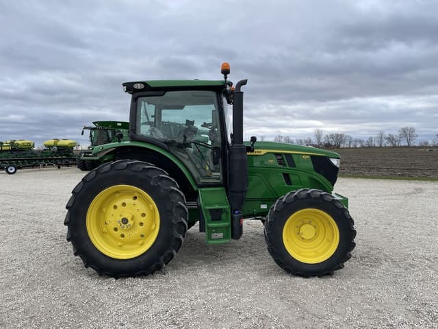 Image of John Deere 6R 130 equipment image 3