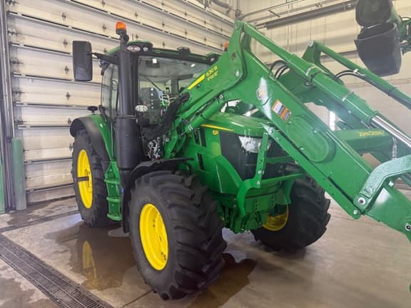 Image of John Deere 6R 130 equipment image 2