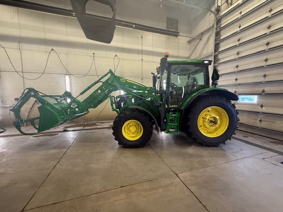 Image of John Deere 6R 130 equipment image 1