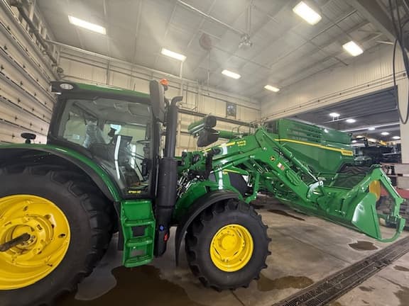 Image of John Deere 6R 130 equipment image 3