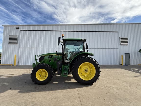 Image of John Deere 6R 130 equipment image 4