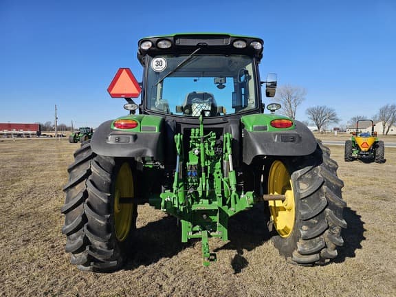 Image of John Deere 6R 130 equipment image 4