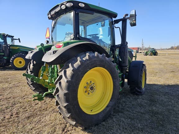 Image of John Deere 6R 130 equipment image 3