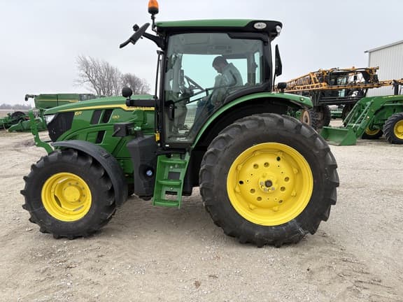 Image of John Deere 6R 130 equipment image 1