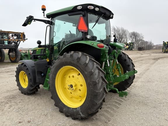 Image of John Deere 6R 130 equipment image 2