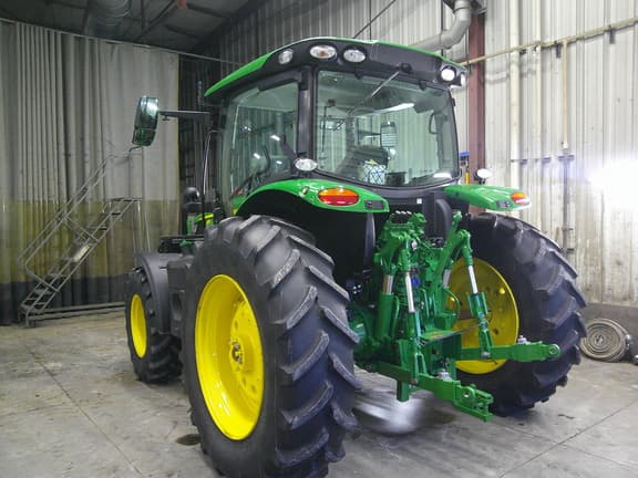Image of John Deere 6R 130 equipment image 2
