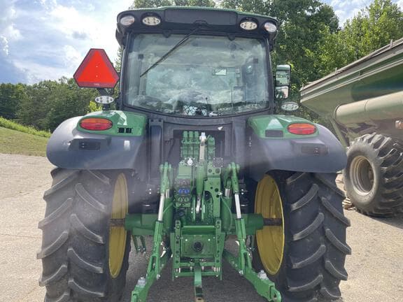 Image of John Deere 6R 130 equipment image 2