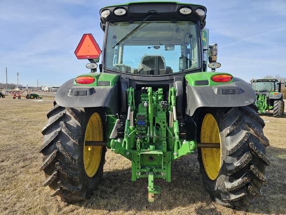 Image of John Deere 6R 130 equipment image 2