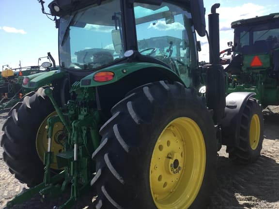 Image of John Deere 6R 130 equipment image 2
