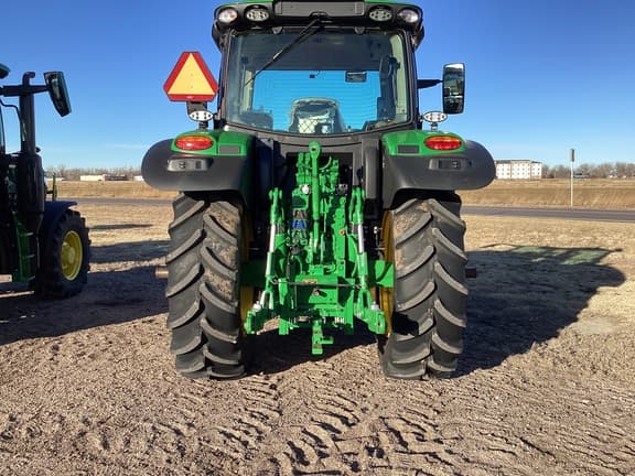 Image of John Deere 6R 130 equipment image 4