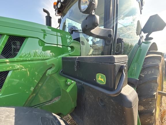 Image of John Deere 6R 130 equipment image 4