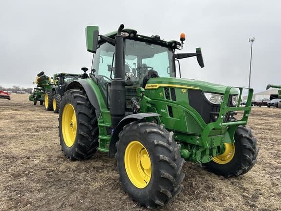 Image of John Deere 6R 130 equipment image 3
